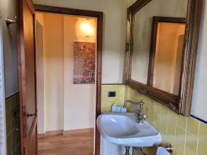 Romantic apartment located in a hamlet in the Sienese countryside - Image 2
