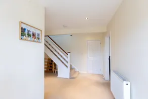 Grand 5BR Home in Market Harborough with Parking - Image 2