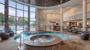 Experience Timeless Charm at Club Wyndham Long Wharf - 2 Bd. Deluxe - Image 2