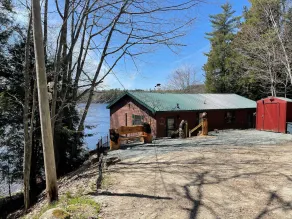 Heart Lodge,slg fam sleeps 11, Lakefront great swimming / fishing kayaks, padbd. - Image 2
