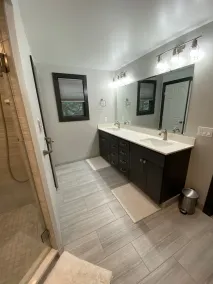 Lake & Mountain Retreat - Summer Adventures & Winter Escape - Image 3
