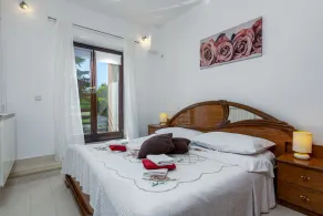 Family-friendly apartments with swimming pool Cepic, Central Istria - Sredisnja Istra - 11636 - Image 3