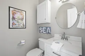 214 Shoreland - Image 4