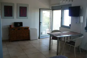 Villa-studio, modern, sea-view, 10 min. from beach, garden, terrace - Image 2