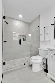 Villa Küstenbucht Glitzernder Pool Nahe Strand Grill En-Suite - Image 3