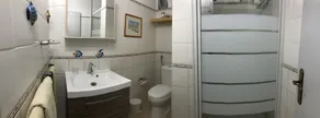 vacanze tranquille tra le montagne e il mare - Image 2