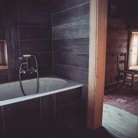 Schweizisk Chalet med Hot Tub - Image 3