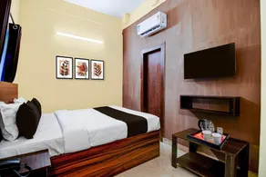 Classic Shobhabazar Palace - Image 2