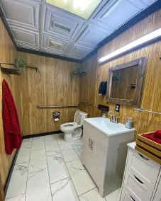 The Mountaineer Lodge - Image 4