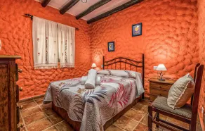 Stunning Home In Algatocin - Image 4