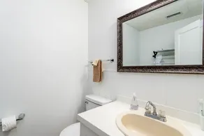 Double Diamond Rentals - Comfortable 4-bdr Home - Image 3