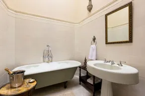 Einzigartiges Haus - 5BD - Pool & Spa - 9150 ft2 - Image 2