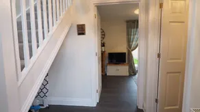 Country Cottage Countryside view - Image 2