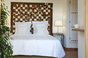 Blanco De Caza - Three Bedroom Villa, Sleeps 6 - Image 5