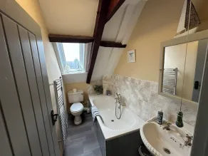The Old Barn Self Catering Cottage - Image 5