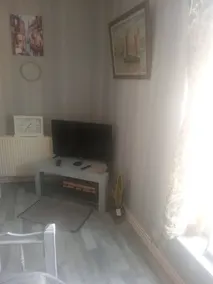 bed & Breakfast - Image 2