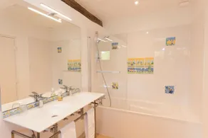 Spacious house, private pool, 10 to 19 p. - Image 3