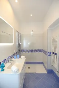 Estate4home - Relais Villa Chiara free parking - Image 2