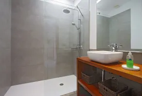 Luxury Los Mojones Villa | Short Walk to Old Town | Private Heated Pool | Villa Los Mojones Angie | Puerto Del Carmen - Image 2