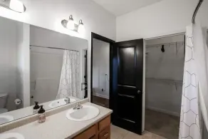 Sweet Stay Near Savannah | 3BR Home - Image 3