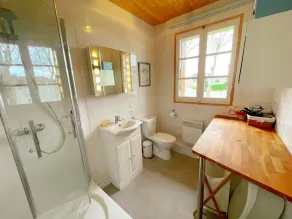 Charming Historic Cottage with Garden in Richelieu, Near Loire Valley Castles - Image 5