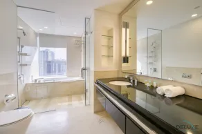 Upscale Studio at The Address Residences Dubai Marina by Deluxe Holiday Homes - Image 2