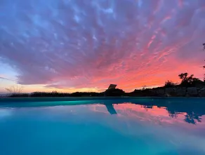 Rural house with spacious exterior and views of the mountains of Malaga. full rent - Image 2