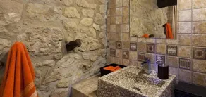 Cal CampLlarg Cottage für 7 Personen, mit großem Garten und privatem Pool - Image 2