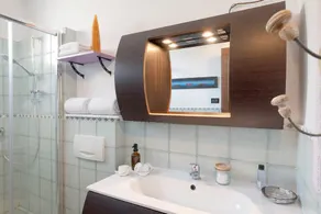 Ca dei Tati Imperia Apartment with Sea View, Jacuzzi, Hot Tub, and Wi-Fi - Image 5
