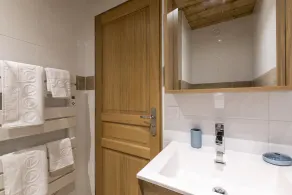Luxurious & Cosy in the Heart of Courchevel! #praz - Image 5