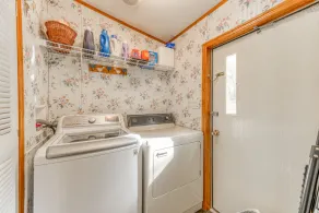 3 BR/2 BA Luxury Cabin Stay at Pecan Valley Ranch - Image 2