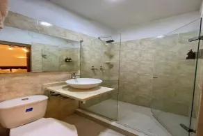 4br House in the old City Jacuzzy AC Wifi - Image 2