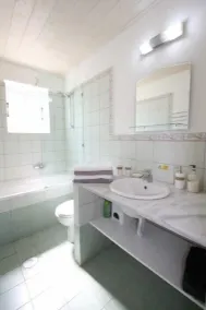 Charming Villa with Garden, 10-Min Walk to St. George Beach, Close to Amenities - Image 2