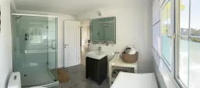 upscale 1 bedroom apartment in private beach community - Image 3