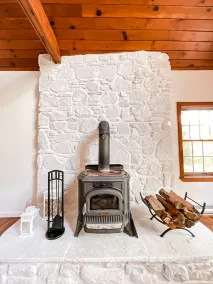 The Ipê House: Chic Catskills Cabin, 60min to Belleayre Mountain Ski - Image 4