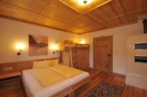 2 Emanuela, antique villa with veranda and unique mountain views - Image 4