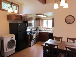 Two Blocks from Downtown Custer--SHOP, EAT, EXPLORE - Image 5