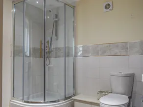 1 Bed in Portreath PENNA - Image 2
