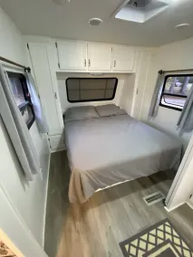 Bright Side Inn - Image 5