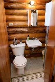 Nelja (#4) - Cabin on Otter Lake, Manninen's Cabins - Image 3