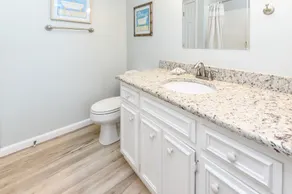 Spacieux OCEANFRONT 3 BR 2 BA! Wifi gratuit! Grande piscine! Linge de maison inclus! - Image 3