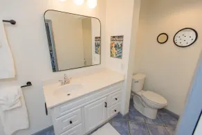 Welcoming Beach Cottage With Hot Tub & Fire pit, Just 1 ½ Blocks To The Beach! - Image 3