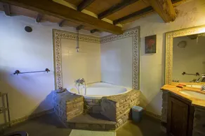 Villa com piscina privativa, vista para o lago e para a montanha. Desconto de 10% para junho / julho - Image 3