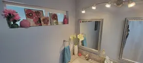 Private Master Suite with private entrance- IN-ROOM MASSAGE AVAILABLE! - Image 2