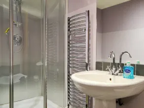 3 bedroom accommodation in Bowness-on-Windermere - Image 3