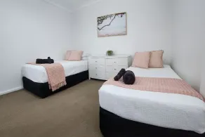 Abode On Market in the heart of Woolgoolga - Image 5