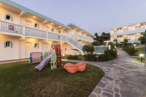 Summer View - Image 3