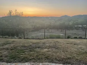 Private Hill Country Retreat Near San Antonio - Image 2