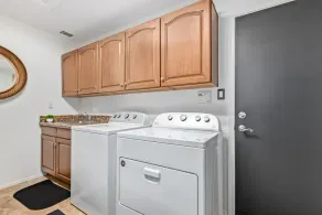 Stunning 2 Bedroom Lakefront with Incredible Views. Senior Friendly Single Level - Image 2