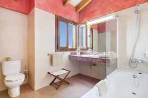 Villa Mares by Villa Plus - Image 2